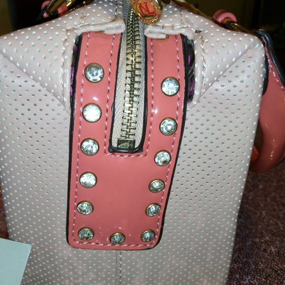 Nicole Lee Purse - Picture 4 of 6